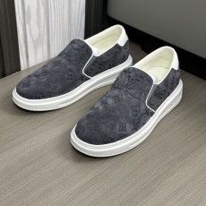 Louis Vuitton Low Shoes